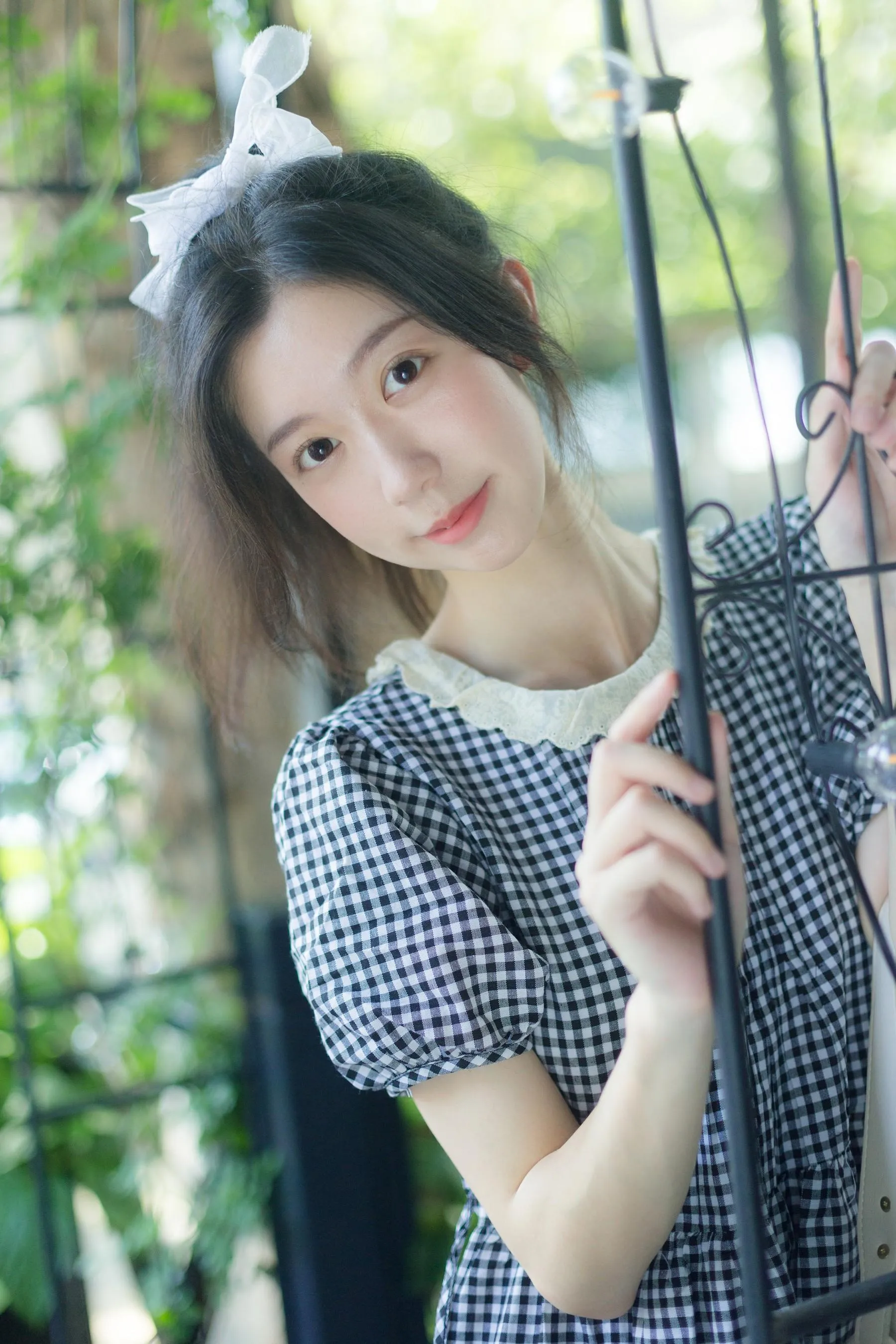 [YITUYU艺图语]2022.08.02 今日暂停营业 饲猫少女- [40P]插图4